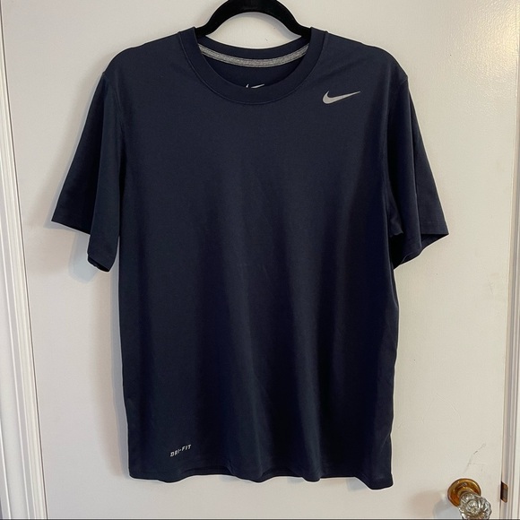 Men’s Nike Dri Fit Black Short Sleeve size Medium - Picture 1 of 4